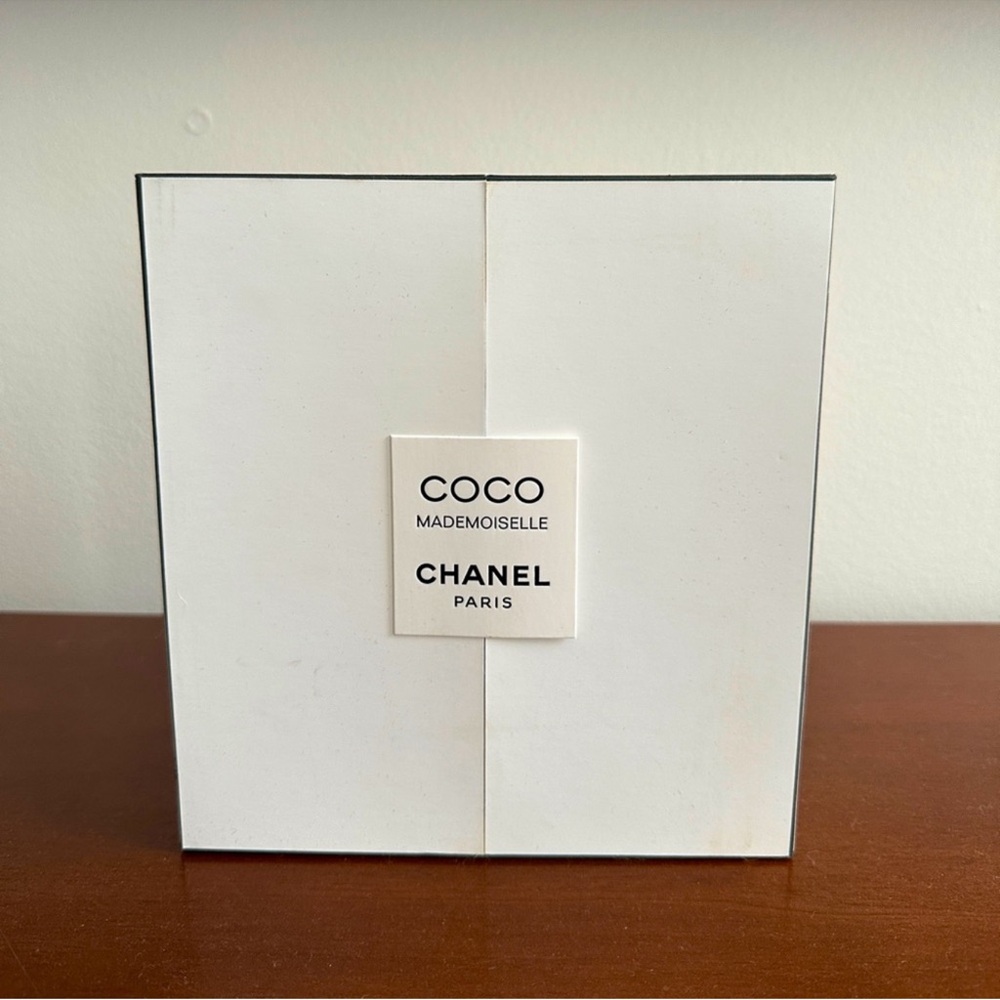 Chanel Coco Mademoiselle Boutique Display Pop-Up Store Diorama Promo Box Rare - Picture 5 of 5